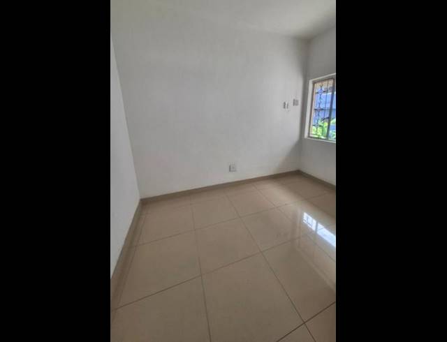 1 BEDROOM PROPERTY TO RENT IN OVERPORT